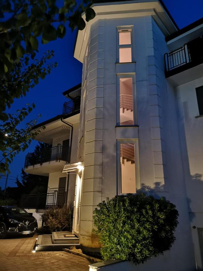 Raja Rooms Alife Ngoại thất bức ảnh