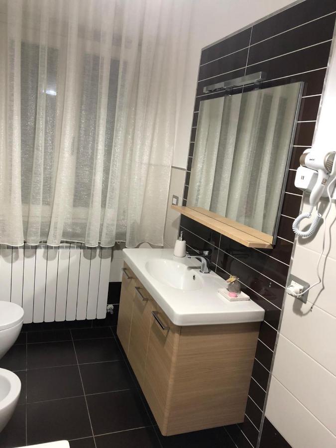 Raja Rooms Alife Ngoại thất bức ảnh